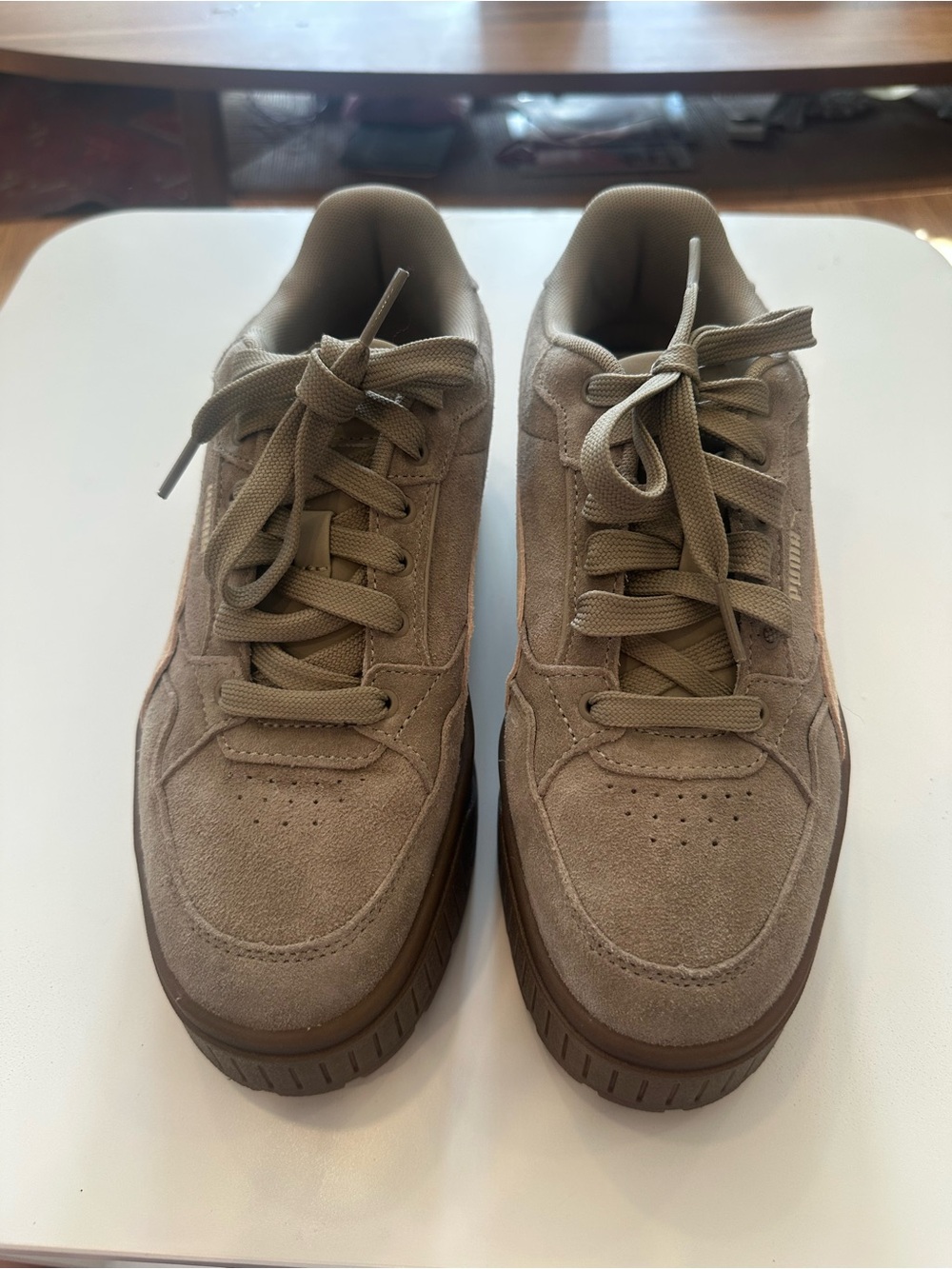 PUMA Karmen II Idol Platform Sneaker
Size 9.5 - Picture 3 of 8